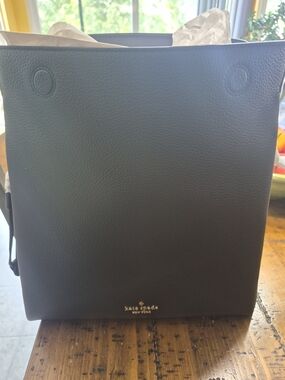 kate spade Black Pebbled Leather Messenger Bag
